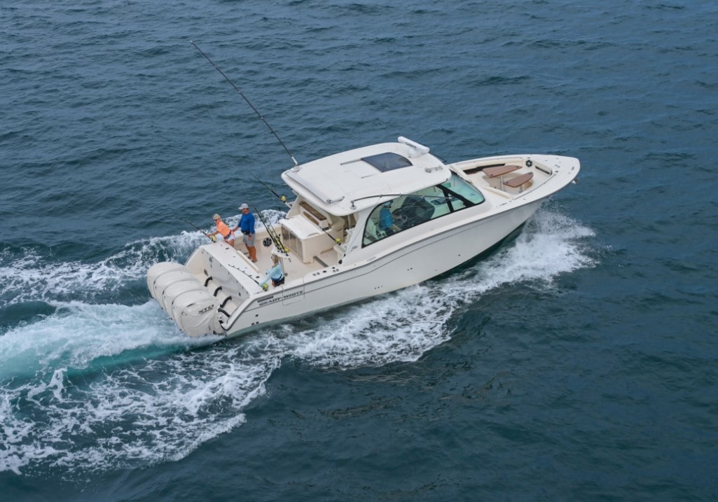 featured image freedom 415 boat