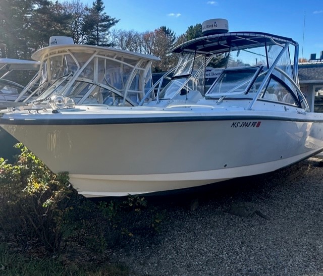 2011 Edgewater 245 CX